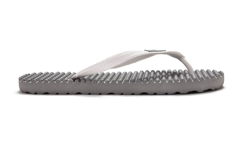 Bumpers //  Grey & White